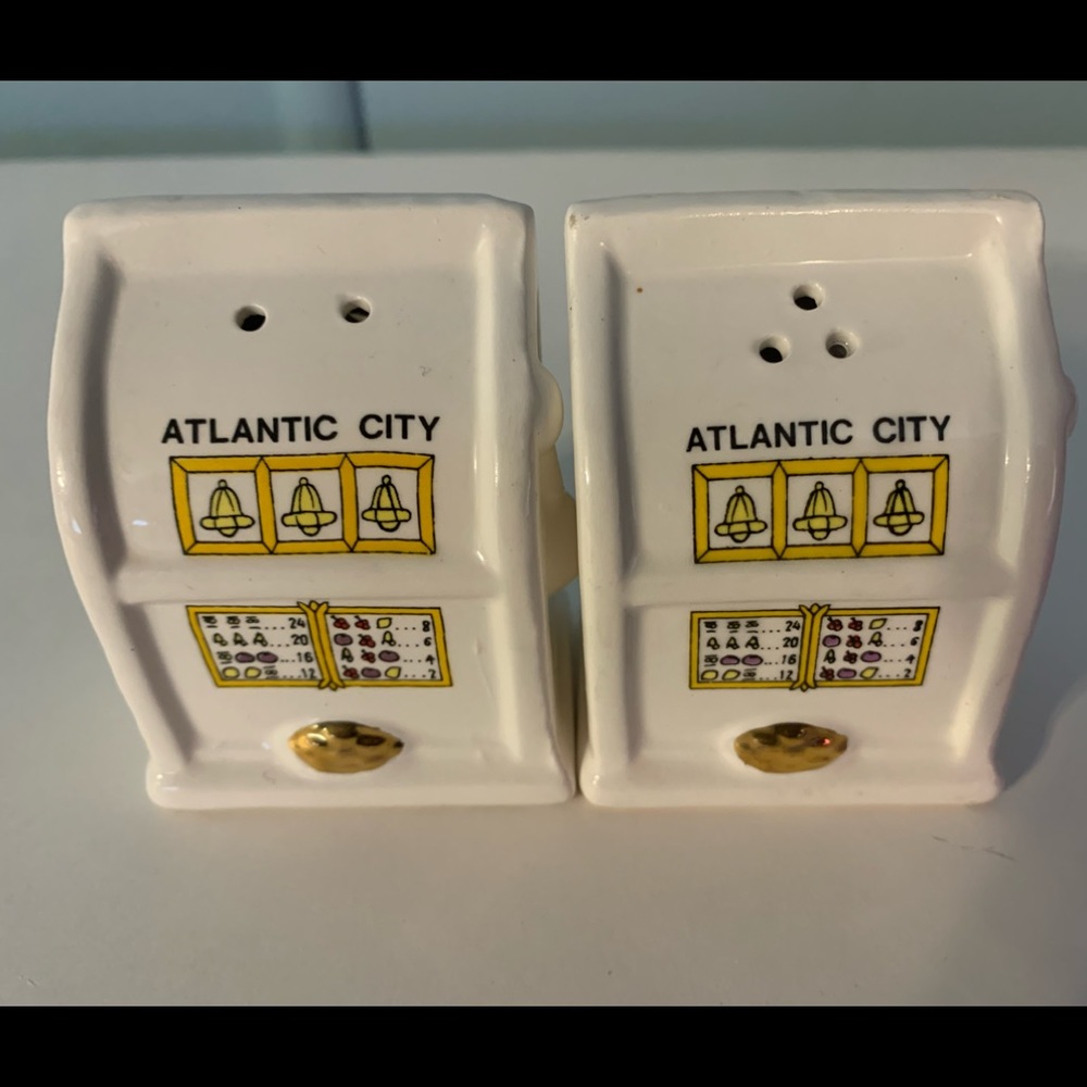 Atlantic City Salt & Pepper Shakers Vintage